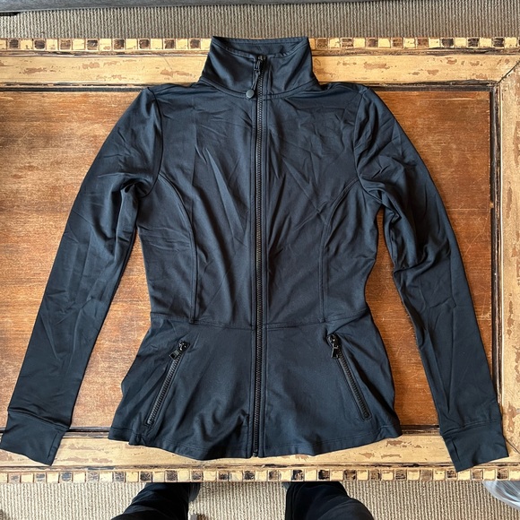 NWOT TA Tracy Anderson G.I.L.I. Zip Front Peplum Jacket - Picture 1 of 8